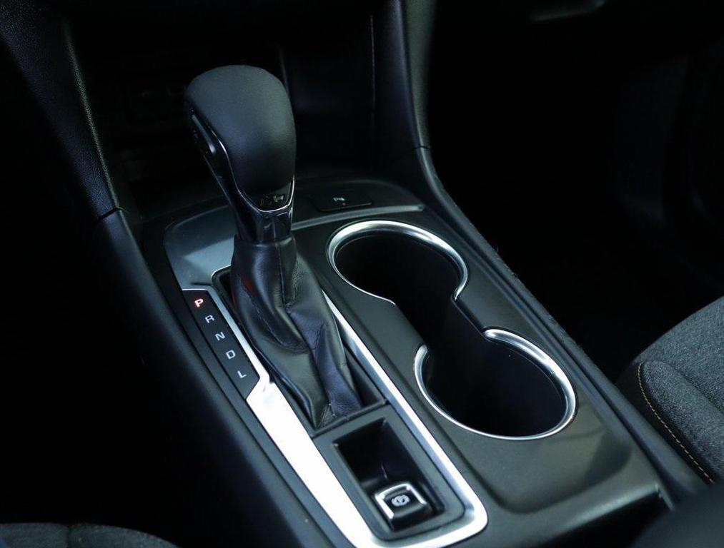 used 2024 Chevrolet Equinox car, priced at $22,195