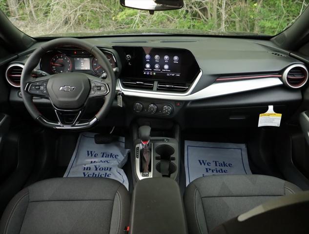 new 2025 Chevrolet Trax car, priced at $23,750