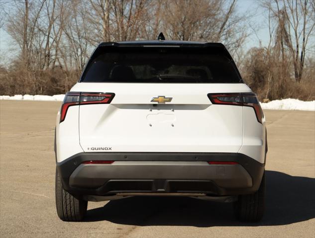 new 2025 Chevrolet Equinox car, priced at $30,575