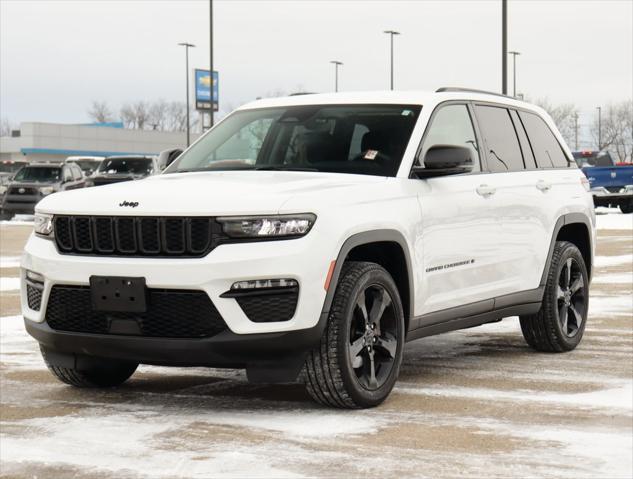 used 2023 Jeep Grand Cherokee car, priced at $35,498