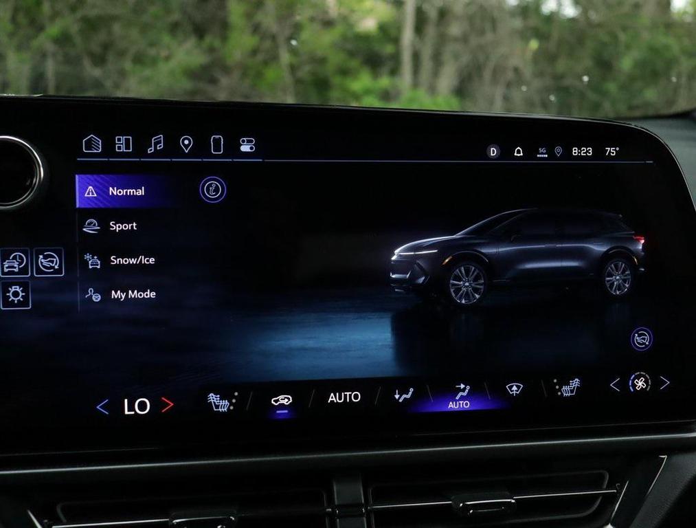 used 2024 Chevrolet Equinox EV car, priced at $28,195