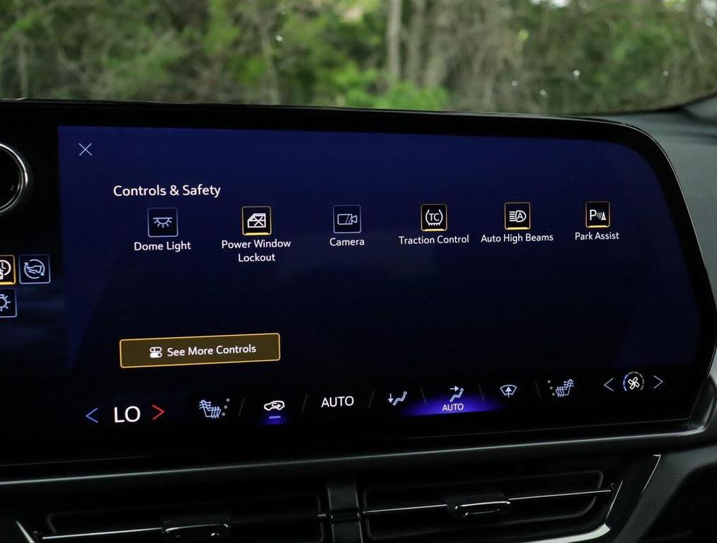 used 2024 Chevrolet Equinox EV car, priced at $28,195