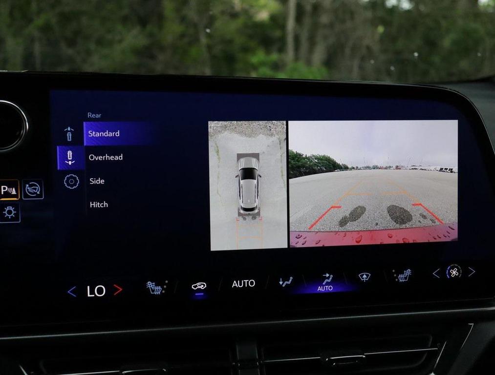 used 2024 Chevrolet Equinox EV car, priced at $28,195