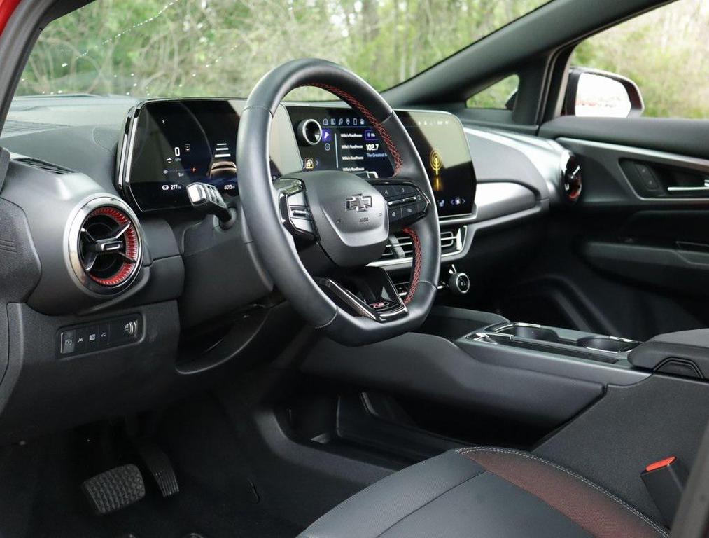 used 2024 Chevrolet Equinox EV car, priced at $28,195