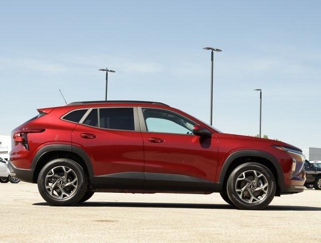 new 2025 Chevrolet Trax car, priced at $25,460