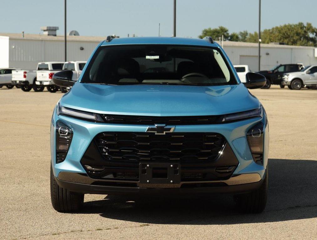 new 2025 Chevrolet Trax car, priced at $25,550