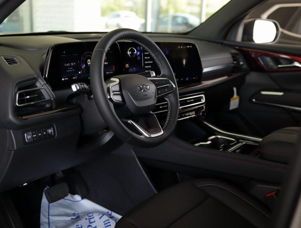 new 2026 Chevrolet Traverse car, priced at $52,445