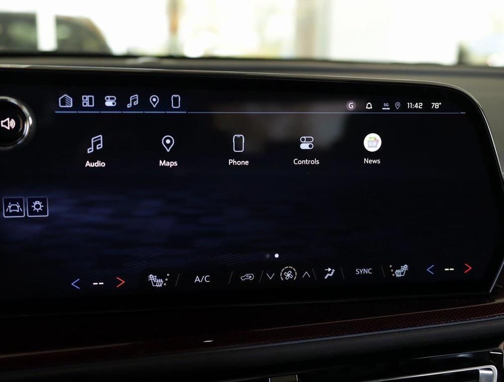 new 2026 Chevrolet Traverse car, priced at $52,445