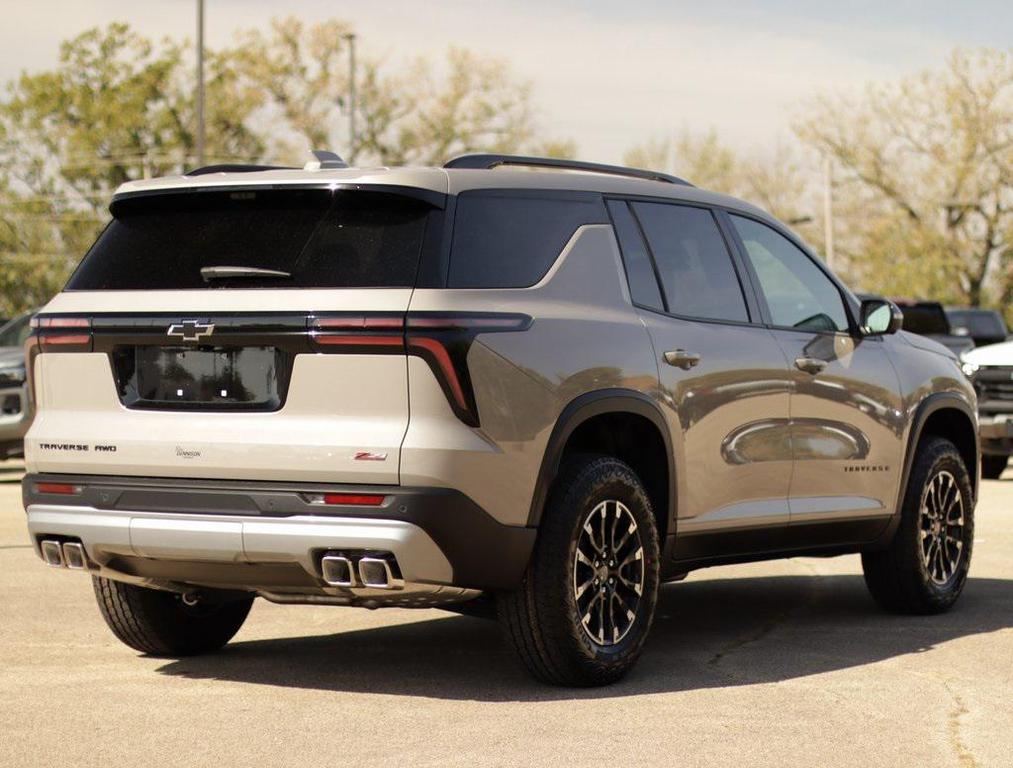 new 2026 Chevrolet Traverse car, priced at $52,445