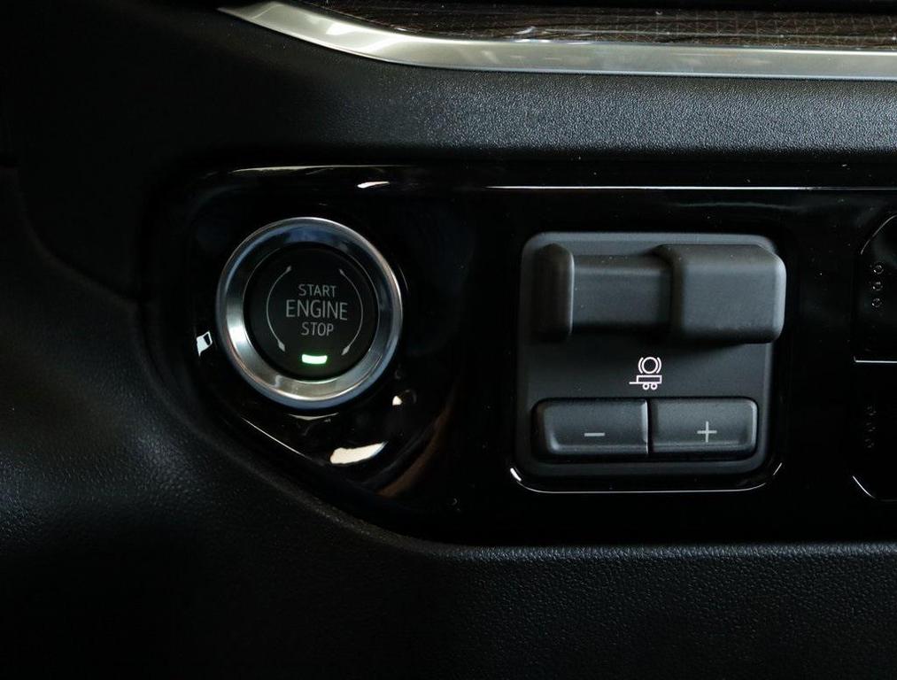 new 2025 Chevrolet Silverado 1500 car, priced at $46,995