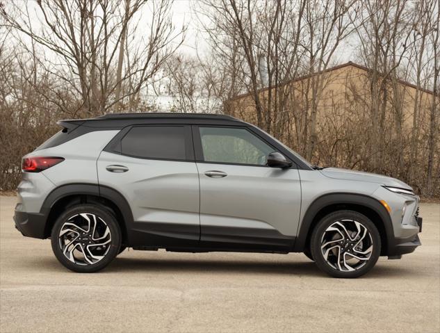 new 2025 Chevrolet TrailBlazer car, priced at $28,640