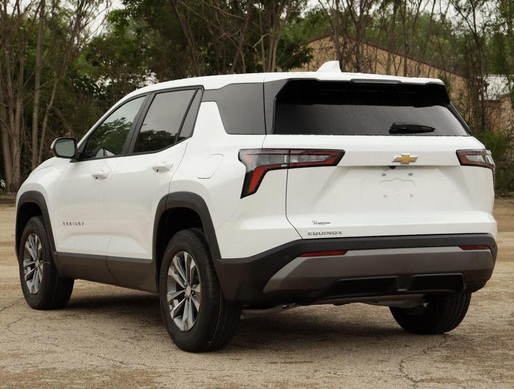 new 2026 Chevrolet Equinox car, priced at $29,995
