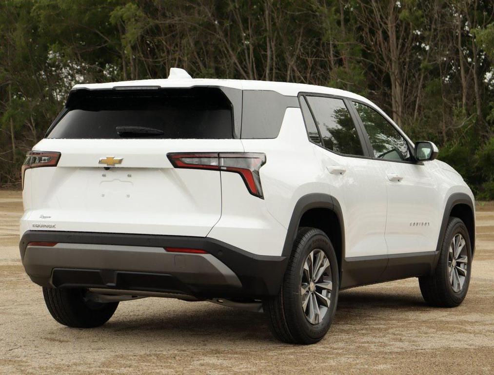 new 2026 Chevrolet Equinox car, priced at $29,995