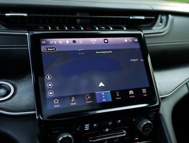 used 2022 Jeep Grand Cherokee car, priced at $33,998