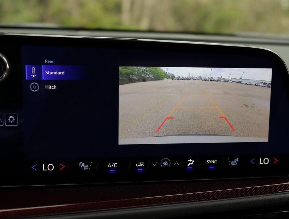 new 2026 Chevrolet Traverse car, priced at $50,995