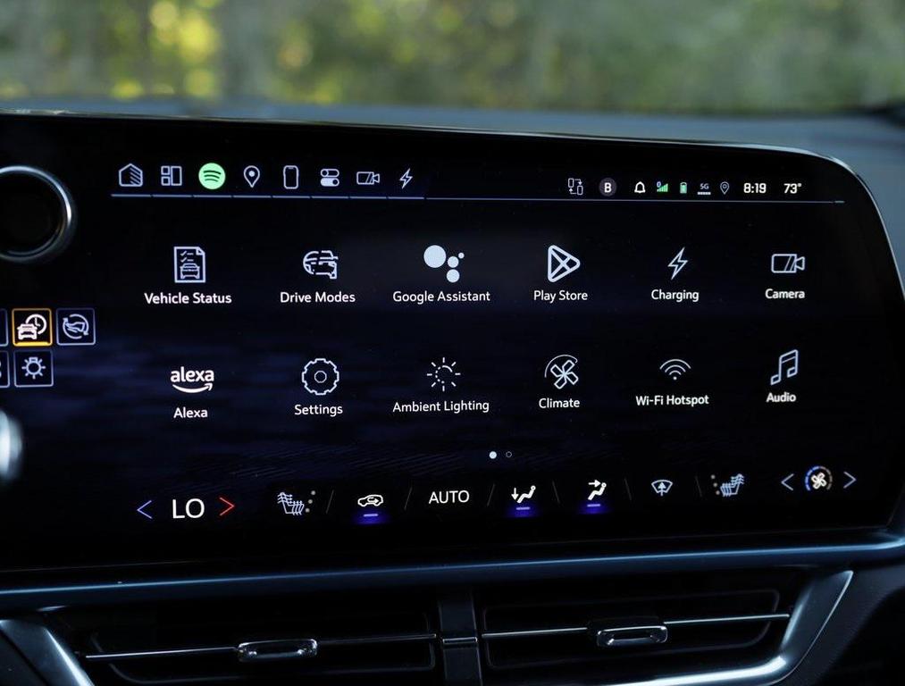 used 2024 Chevrolet Equinox EV car, priced at $24,995