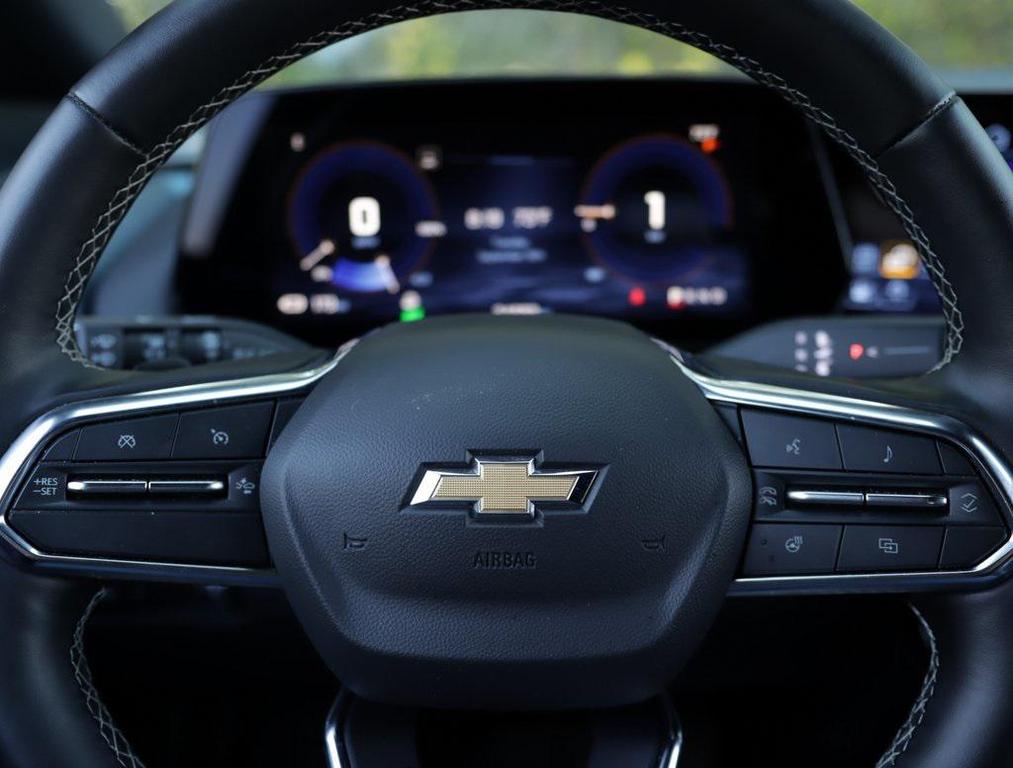 used 2024 Chevrolet Equinox EV car, priced at $24,995