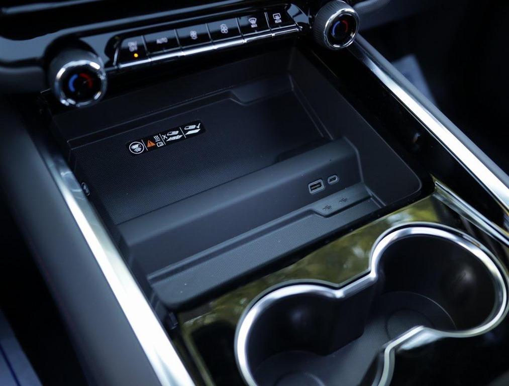 new 2026 Chevrolet Suburban car, priced at $79,995