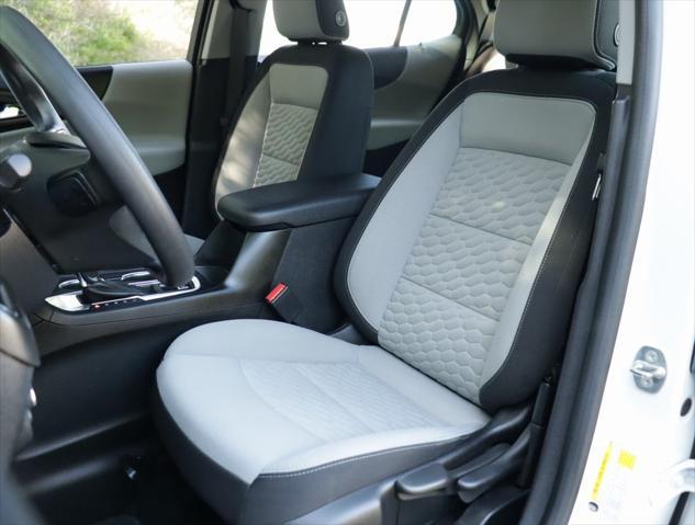 used 2018 Chevrolet Equinox car, priced at $19,989