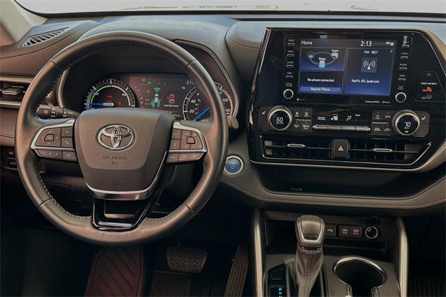 used 2021 Toyota Highlander Hybrid car, priced at $35,981