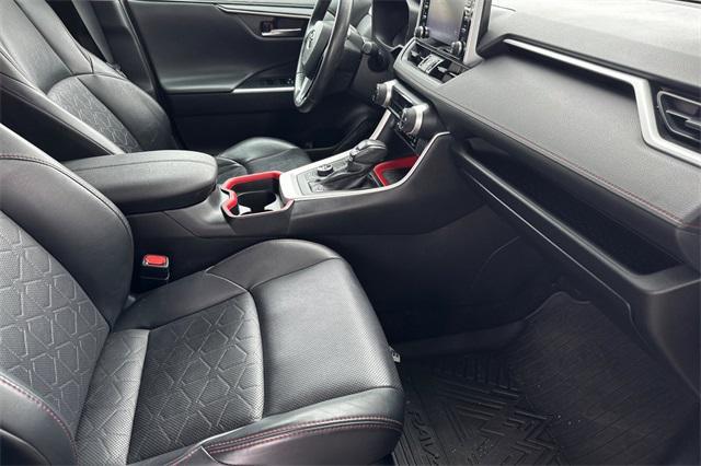 used 2020 Toyota RAV4 car, priced at $32,995