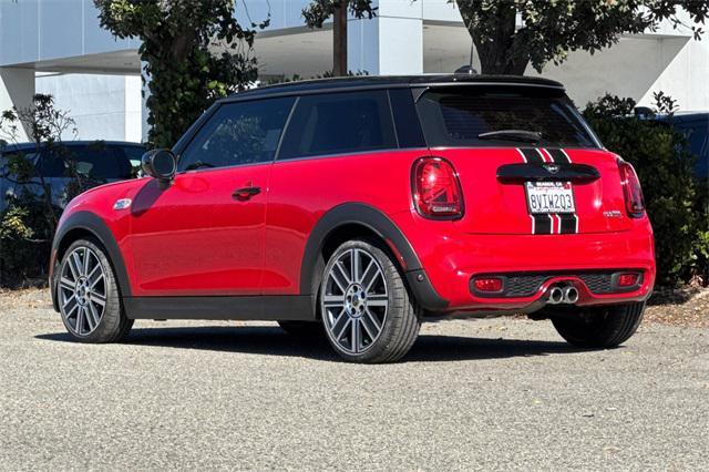 used 2021 MINI Hardtop car, priced at $22,000