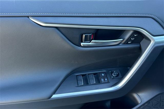 new 2025 Toyota RAV4 car, priced at $44,462