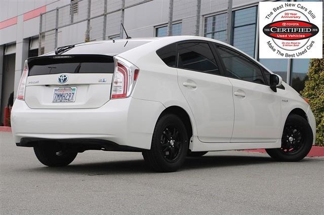 used 2015 Toyota Prius car