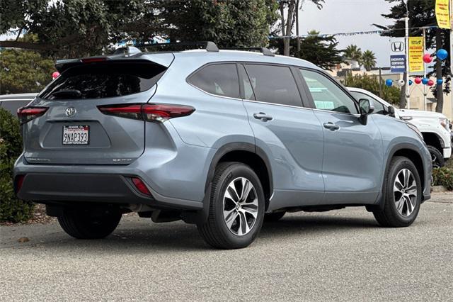 used 2024 Toyota Highlander car, priced at $42,750