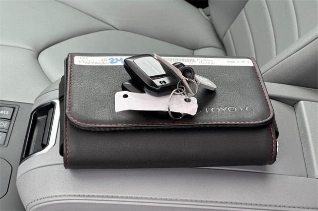 used 2024 Toyota Highlander car, priced at $42,750