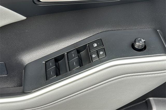 used 2024 Toyota Highlander car, priced at $42,750