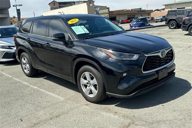 used 2021 Toyota Highlander car, priced at $27,495