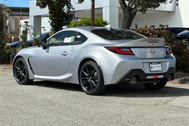 new 2025 Toyota GR86 car, priced at $34,104