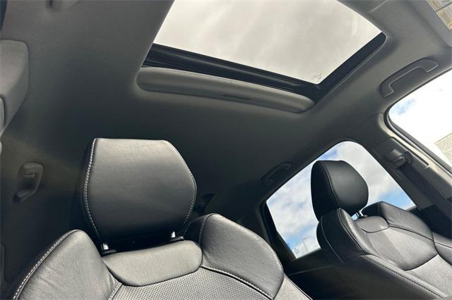 used 2019 Acura MDX car, priced at $23,995