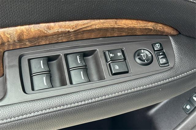 used 2019 Acura MDX car, priced at $23,995