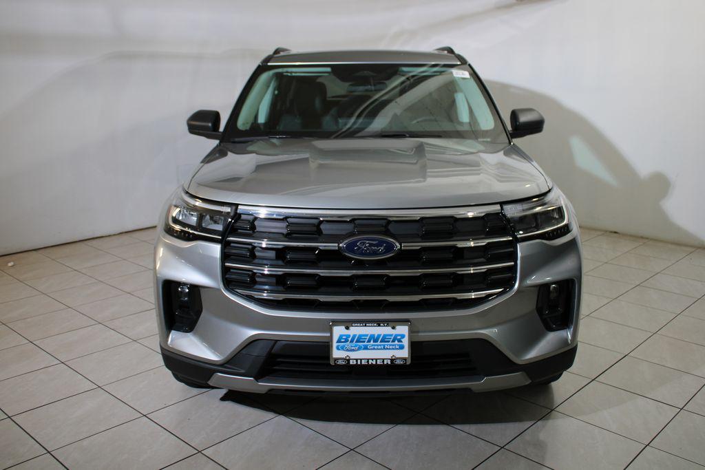 used 2025 Ford Explorer car, priced at $43,895
