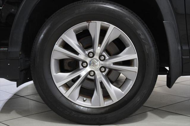 used 2015 Toyota Highlander car, priced at $20,995