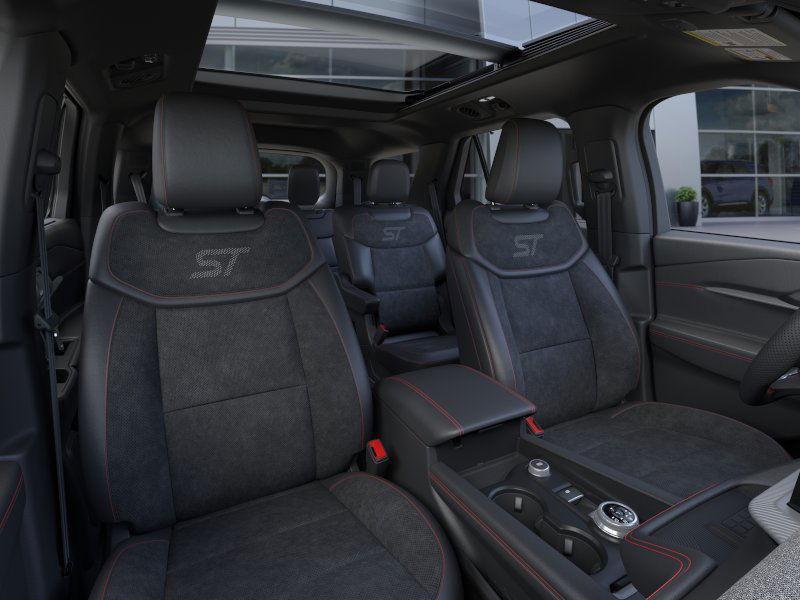new 2025 Ford Explorer car, priced at $61,110