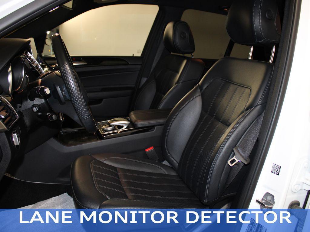 used 2019 Mercedes-Benz GLE 400 car, priced at $27,895