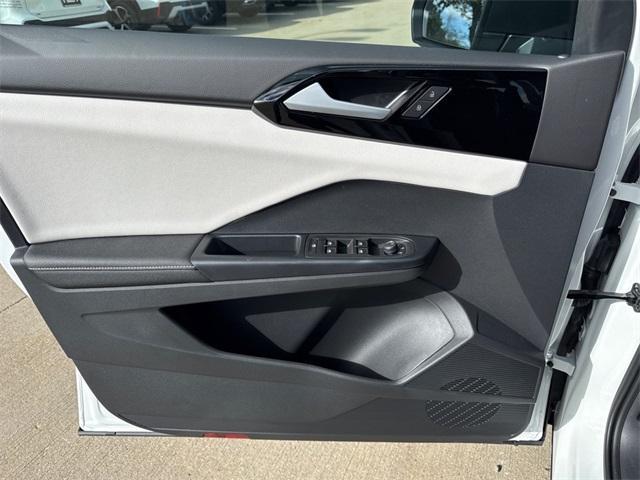 new 2025 Volkswagen Taos car, priced at $25,250