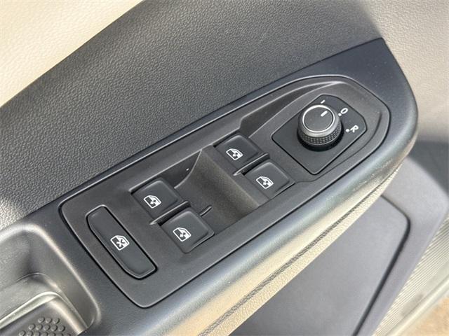 new 2025 Volkswagen Taos car, priced at $25,250