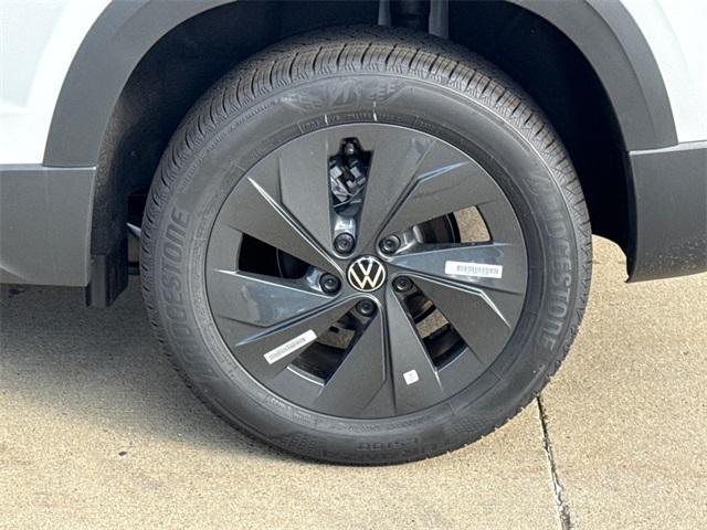 new 2025 Volkswagen Taos car, priced at $25,250