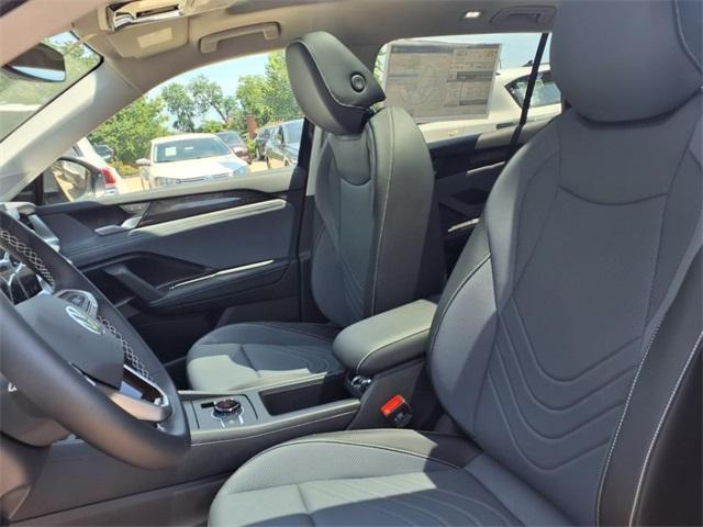 new 2025 Volkswagen Tiguan car, priced at $36,076