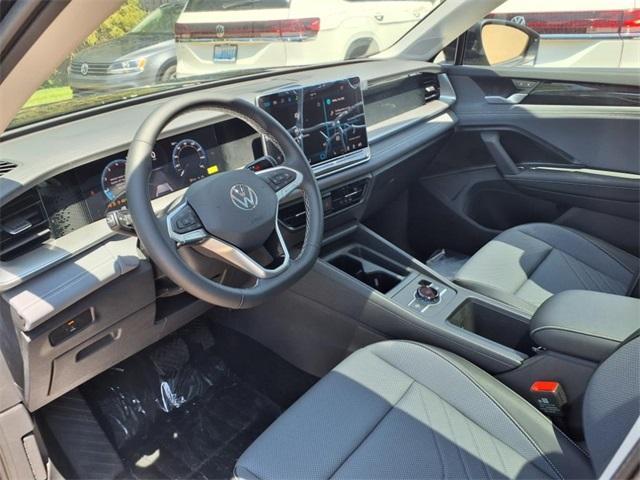 new 2025 Volkswagen Tiguan car, priced at $36,076