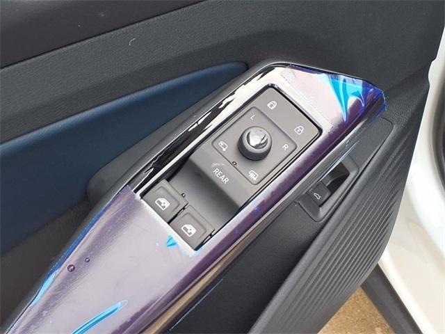 new 2025 Volkswagen ID.4 car, priced at $54,139