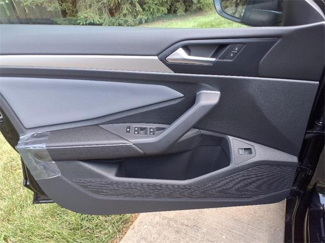 new 2025 Volkswagen Jetta car, priced at $26,000