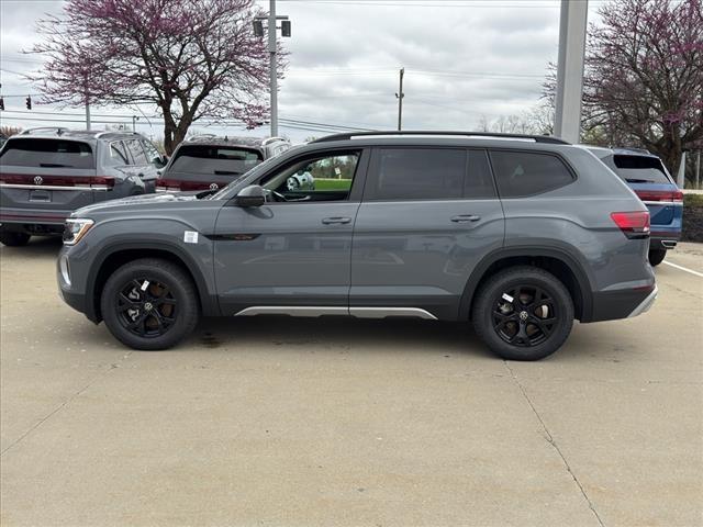 new 2025 Volkswagen Atlas car, priced at $45,629