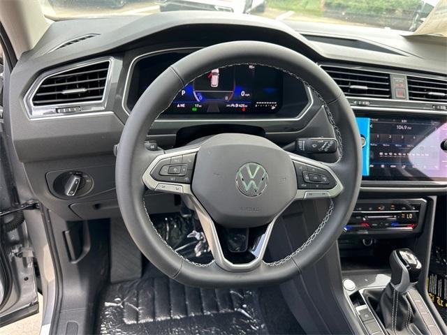 new 2024 Volkswagen Tiguan car, priced at $30,900