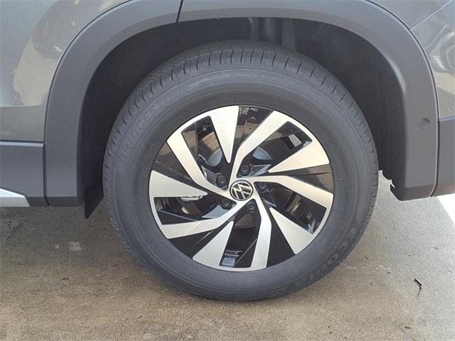 new 2025 Volkswagen Tiguan car, priced at $31,346