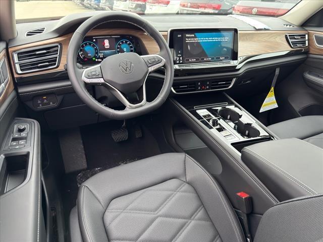 new 2025 Volkswagen Atlas car, priced at $42,937